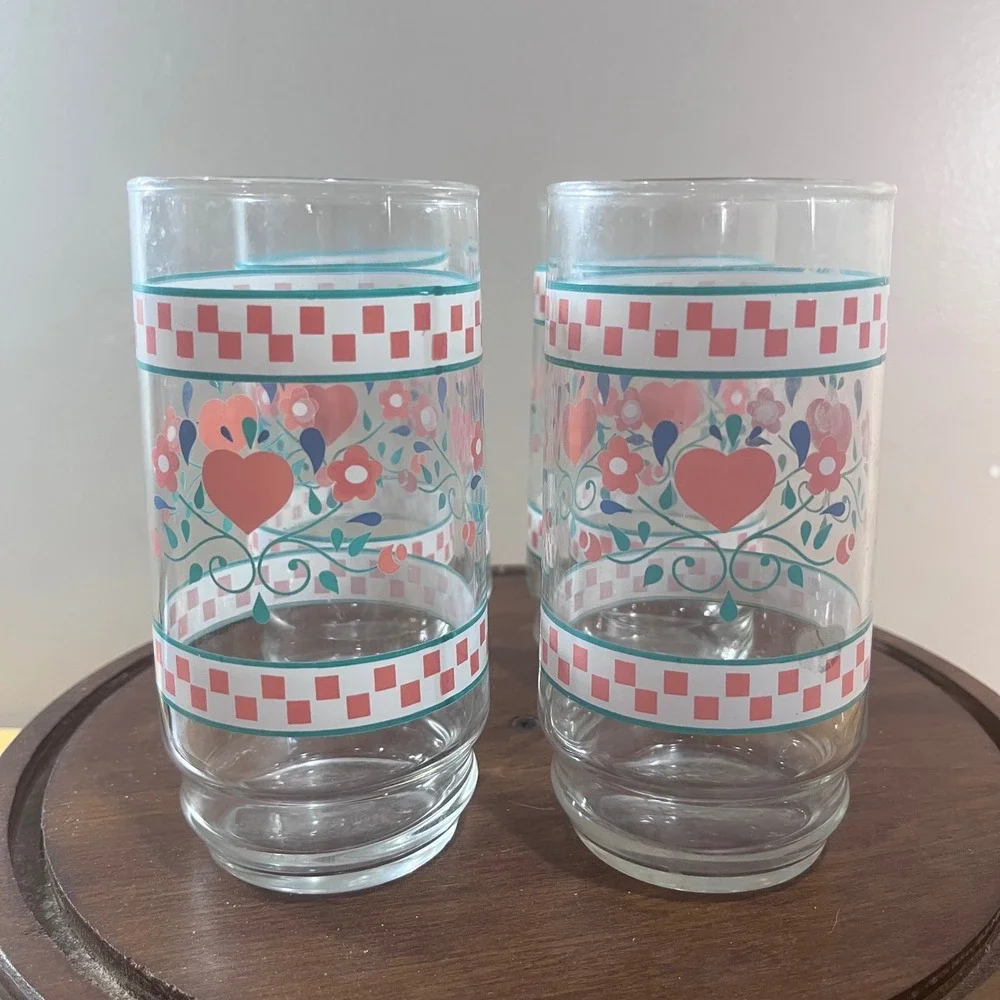 Vtg Set of 4 Country Heart Floral Pink Checkered Teal Glass Tumblers 5.75